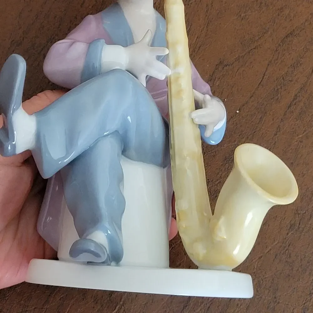 Vintage 1985 Goebel Clown Playing Saxophone W Germany A Ruiz Figurine Circus